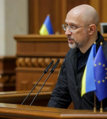 Шмыгаль снова обвинил киевские городские власти