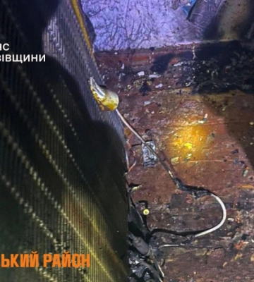 Замикання холодильника спричинило пожежу. У Соснівці сусіди врятували чоловіка