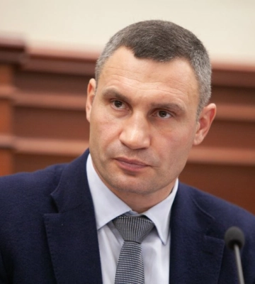 Кличко через складну ситуацію в енергетиці радить киянам зробити запас продуктів, води та ліків