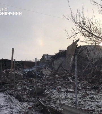 РФ за сутки атаковала населенные пункты Донецкой области: есть разрушения и жертвы