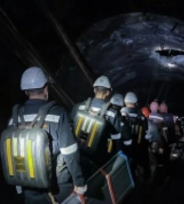 РФ майже добу атакувала Кривий Ріг: пошкоджено інфраструктуру, 4 дорослих та 3 дітей постраждали