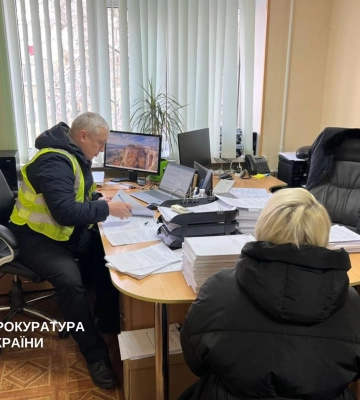Посадовиці КП «ШЕУ Святошинського району м. Києва» повідомлено про підозру у розтраті коштів