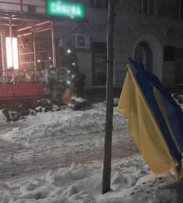 Пошкодив державну символіку та погрожував поліції: у Запоріжжі затримали нетверезого чоловіка на День Соборності України