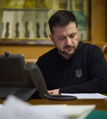 Зеленський розширив склад делегації України для переговорів: хто поїде в Абу-Дабі