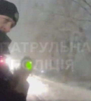 Вночі луцькі патрульні зупинили п'яного скутериста. ВІДЕО