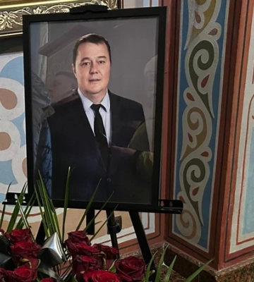 «Человек-энергия». В Киеве попрощались с бывшим руководителем Укрэнерго Алексеем Брехтом, который погиб от удара током