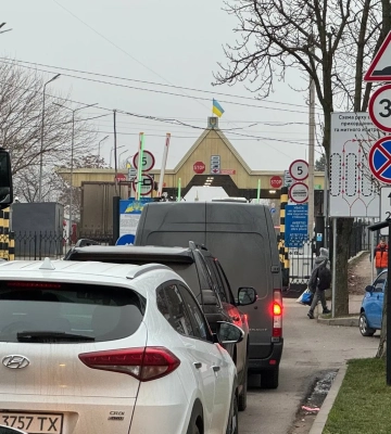 Петро Мельник «пройшов» ВЛК у Києві, перебуваючи в Чорногорії: години, дати та пункти пропуску