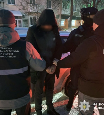На Житомирщині двох військовослужбовців ТЦК викрито у хабарництві, - поліція. ФОТО