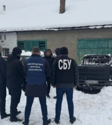 Бізнес на крові та «гуманітарці»: На Ужгородщині ділок продавав ЗСУ автівки, які передали волонтери