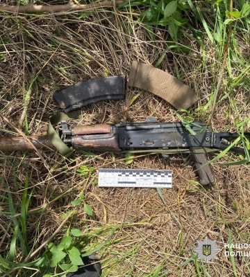 "Подарунок від брата" з фронту: на Одещині чоловіка засудили за незаконне зберігання зброї, - ФОТО
