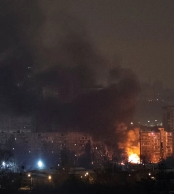 Понад 800 тис. абонентів у Києві залишилися без світла через масовану атаку РФ - Шмигаль