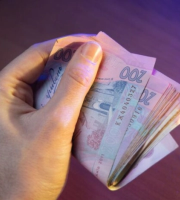 Мінімалка в Україні з 1 серпня: чому на руки виходить інша сума