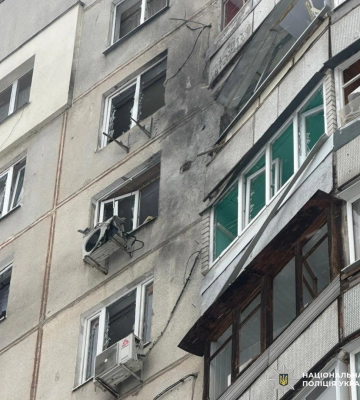 В Харькове – взрывы: дрон попал в торговый центр в Салтовском районе
