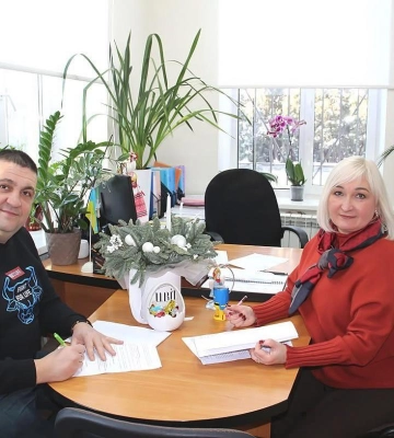 У Рівному продовжують надавати послугу супроводу дітей під час інклюзивного навчання
