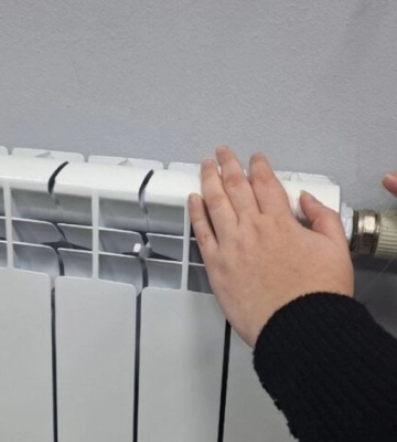 Відселити півтори тисячі будинків: катастрофа у Києві виходить з-під контролю
