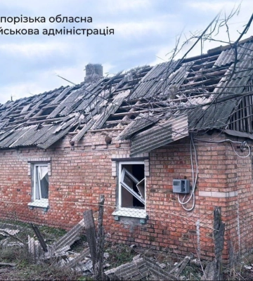 У Вільнянську та Запоріжжі – пожежі та руйнування: ворог атакував область 775 разів (Відео)