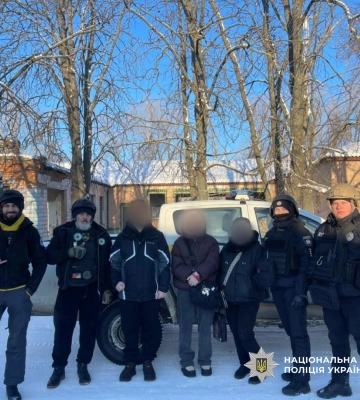 Семью с двумя детьми удалось вывезти из опасного села в Харьковской области