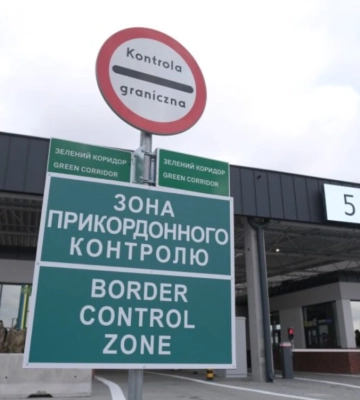 Во всех пунктах пропуска на границе с Польшей произошел технический сбой