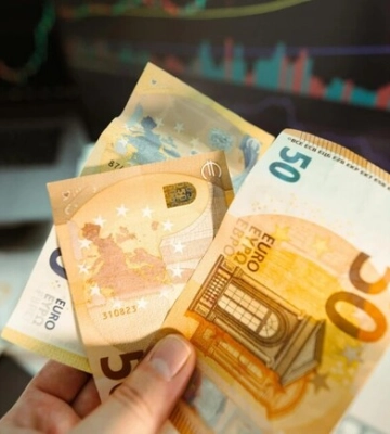 Курс валют НБУ. Євро зростає
