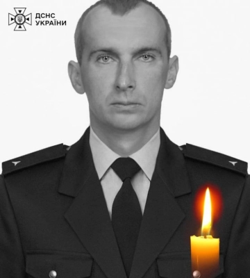 Помер пожежник, який потрапив під повторний удар у Києві 9 січня — ДСНС