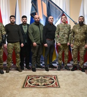 Поранені військовослужбовці Третього армійського корпусу отримали квартири в Ужгороді