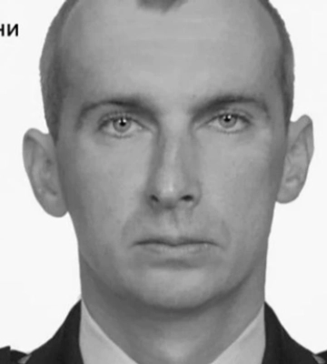 В Киеве умер спасатель, который попал под повторный удар РФ