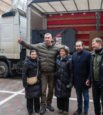 Киев получил от Польши 130 генераторов - Кличко