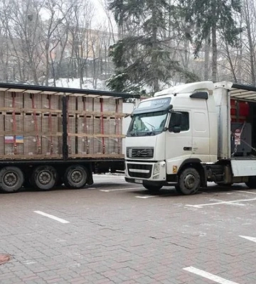 В Киев прибыла первая партия генераторов, приобретенных за собранные польскими волонтерами средства