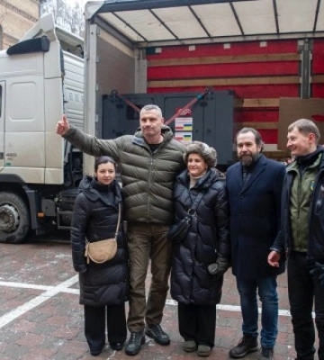 Київ отримав від Польщі 130 генераторів