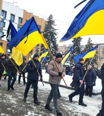 Казав «Воюватиму до Перемоги»: на Волині попрощалися із Героєм Юрієм Мельником, серце якого зупинилося на війні