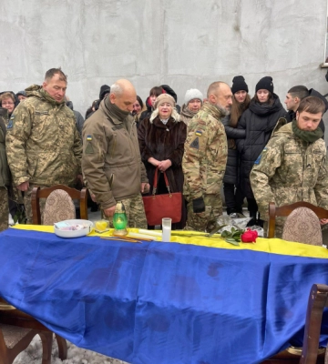 Чернівці провели в останній шлях мужнього Героя Юрія Садового