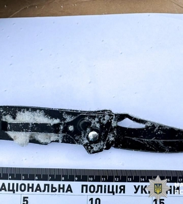 Нічна сутичка в Рівному завершилася ножовим пораненням