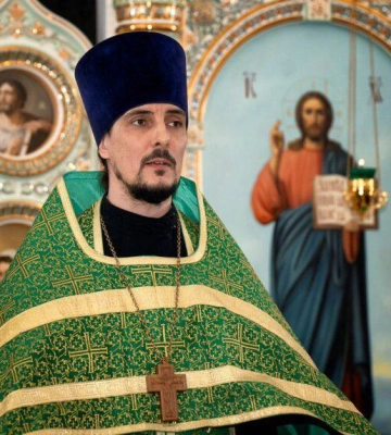 Священник з Рівненщини покинув Україну після загибелі брата та тепер працює на Кремль