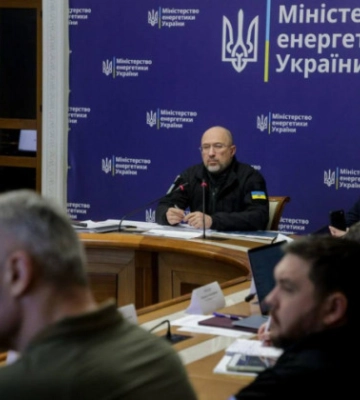 Шмигаль пояснив, як Київ відновлюватиме тепло і світло після атак на ТЕЦ