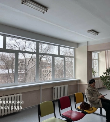 Замінили всі вікна та двері: у Дніпрі відремонтували атаковану амбулаторію
