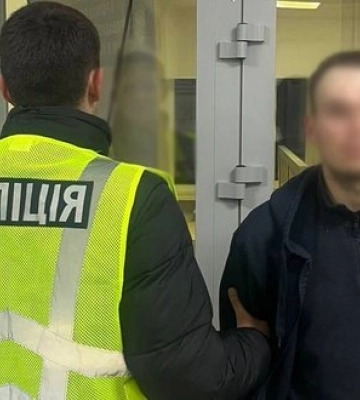 Попросив підказати дорогу: у Києві двоє чоловіків побили та пограбували військовослужбовця, - Нацполіція. ФОТОрепортаж