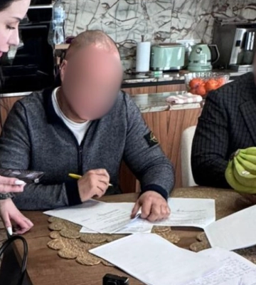 Захватил землю возле Днепра: нардепу двух созывов объявили подозрение