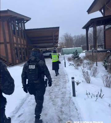 Поліція оголосила підозру екснардепу: його обвинувачують у самовільному захоплення землі, що веде до річок Десенка й Дарниця