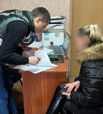 В Киеве мать заставляла 9-летнего сына спать голым в туалете