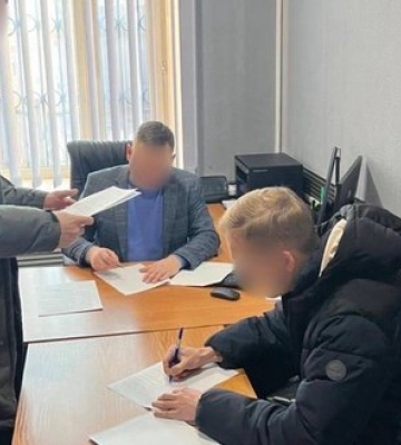 Посадовців міськради з Полтавщини та підприємця викрито на розкраданні 2,6 млн грн на закупівлі дронів , - Офіс Генпрокурора