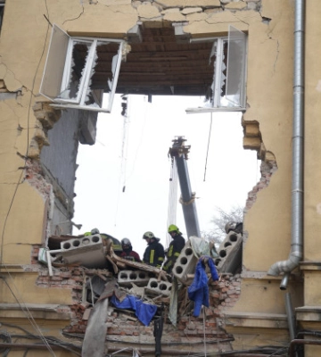 В Одесі 28 січня оголосили День жалоби після обстрілу з трьома загиблими