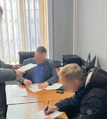Посадовців міськради з Полтавщини та підприємця викрито на розкраданні 2,6 млн грн на закупівлі дронів , - Офіс Генпрокурора