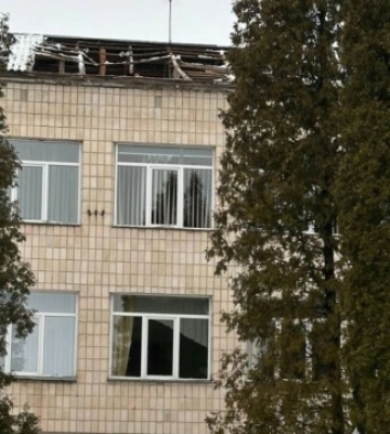 У ліцеї на Тернопільщині обвалився дах