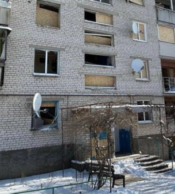 Окупанти пошкодили багатоповерхівки: по Краматорську вдарили бомбою