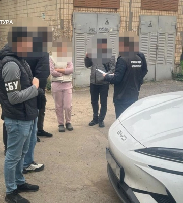 Ворог ударив балістикою по інфраструктурі Кривого Рогу, двоє людей поранені