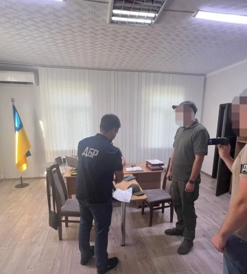 Посадовця Львівського ТЦК підозрюють у приховуванні майна та службовому підробленні, - ДБР