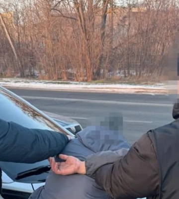 СБУ затримала диверсанта під час спроби підпалу енергооб’єкта в Чернівцях