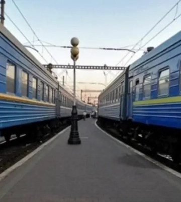 Укрзалізниця вводить обмеження через атаки на потяги
