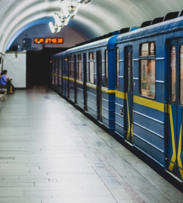 Погрожував підірвати станцію метрополітену: у Миколаєві поліцейські оперативно затримали чоловіка за неправдиве повідомлення про підготовку вибуху