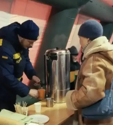 Пункты несокрушимости не только о тепле: в Киеве помощь уже получили более 28 тысяч человек